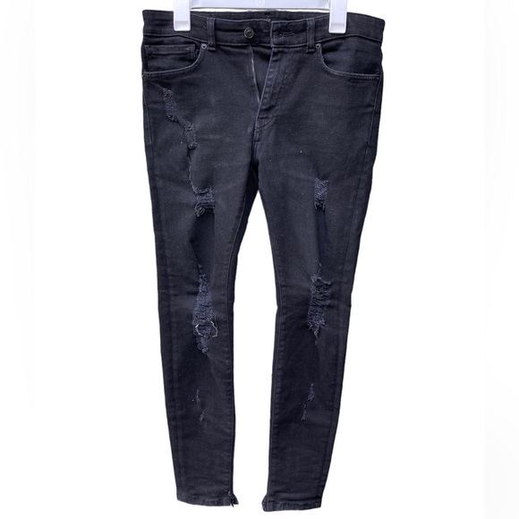 Forever 21 Other - Distressed black jeans